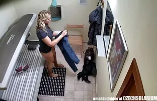 XXX नवशिक्या घडवणे नागडा मुले