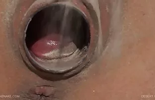 XXX थंड इटालियन गट लिंग रात्री क्लब