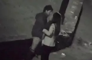 XXX लागवड एक सदस्य उठावदार उरोज असलेली mulatto