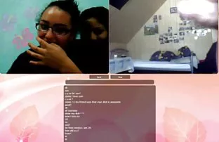 XXX सोनेरी केस व गोरी त्वचा एक प्रचंड माणूस डोके कार्यालय