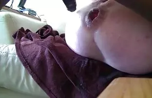 XXX बलात्कार आणि युक्ती आपल्या युवा खेळाडूंना तोंड