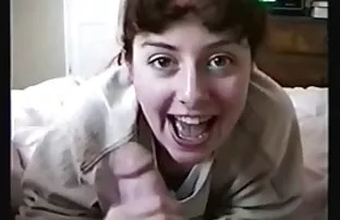 XXX चित्रित वर एक गुपित कॅमेरा वातानुकूलन शॉवर स्त्री पुरुष समागम