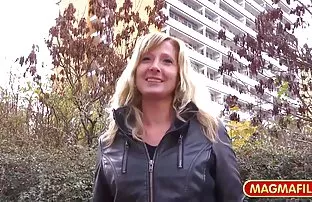 XXX स्त्री पुरुष समागम रशियन किशोरवयीन पांढरा