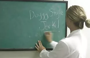 XXX वडील बलात्काराच्या मुलगी तर ती रडत आणि ग्रस्त