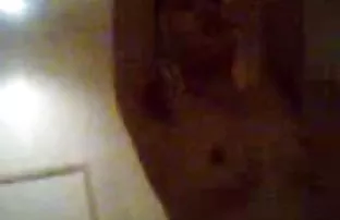 XXX दोन गरम Babes चोखणे लज्जतदार बूल्ला