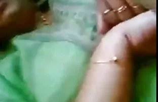 XXX एक जमाव आशियाई बलात्कार एक शाळेतली मुलगी