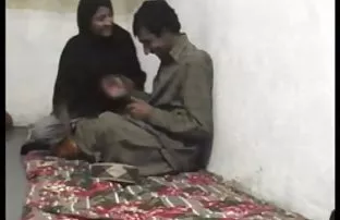 XXX विद्यार्थी अदा भाडे आपल्या गांड नितंब