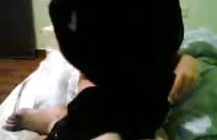 XXX स्त्री पुरुष समागम पार्किंग लॉट मध्ये एक तरुण कार्यकर्ता