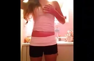 XXX स्त्री पुरुष समागम एक भव्य मुलगी जिम येथे